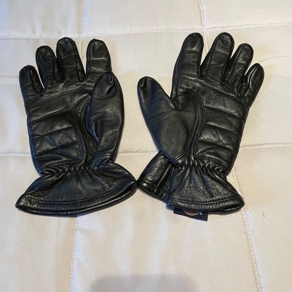 Harley-Davidson Black Leather Riding Gloves - Picture 2 of 5